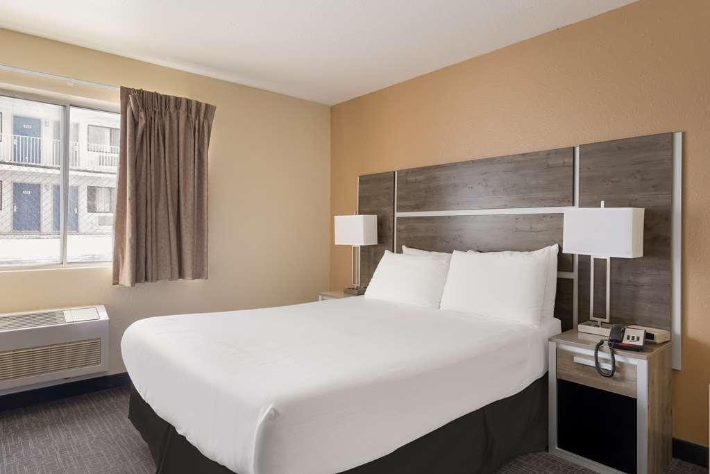 Surestay Hotel By Best Western Уэллс Номер фото